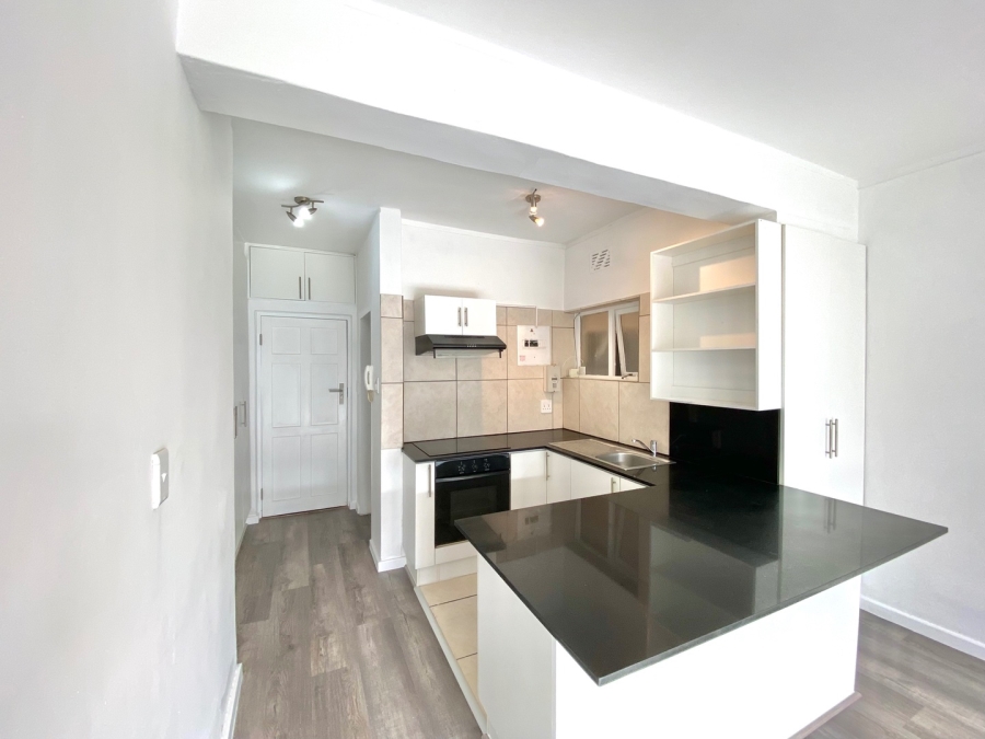 To Let 0 Bedroom Property for Rent in Sea Point Western Cape